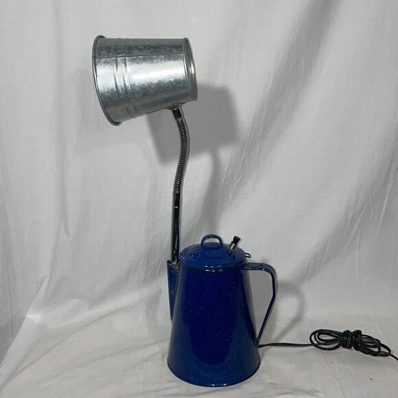 Coffee kettle lamp   - Picture 1 of 10